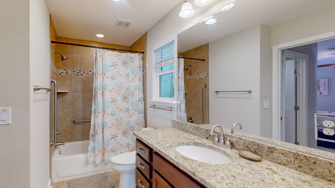Photo of Bathroom in Fernandina Beach