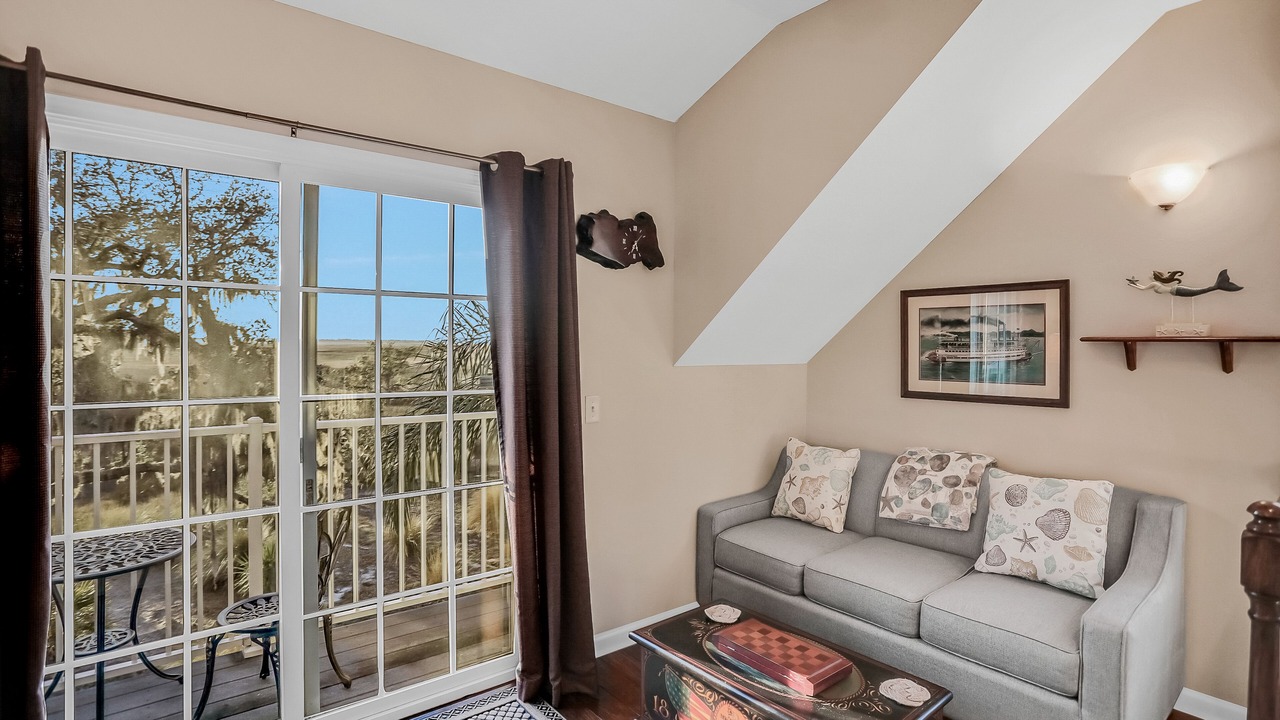 Photo of Livingroom in Fernandina Beach