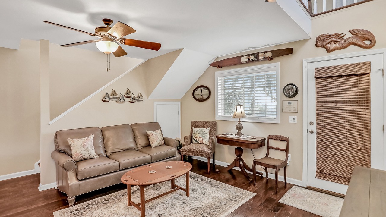 Photo of Livingroom in Fernandina Beach