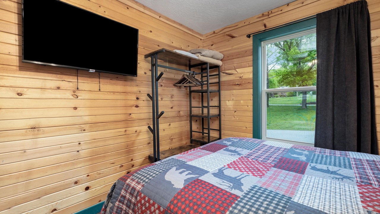 Photo of Bedroom in Branson