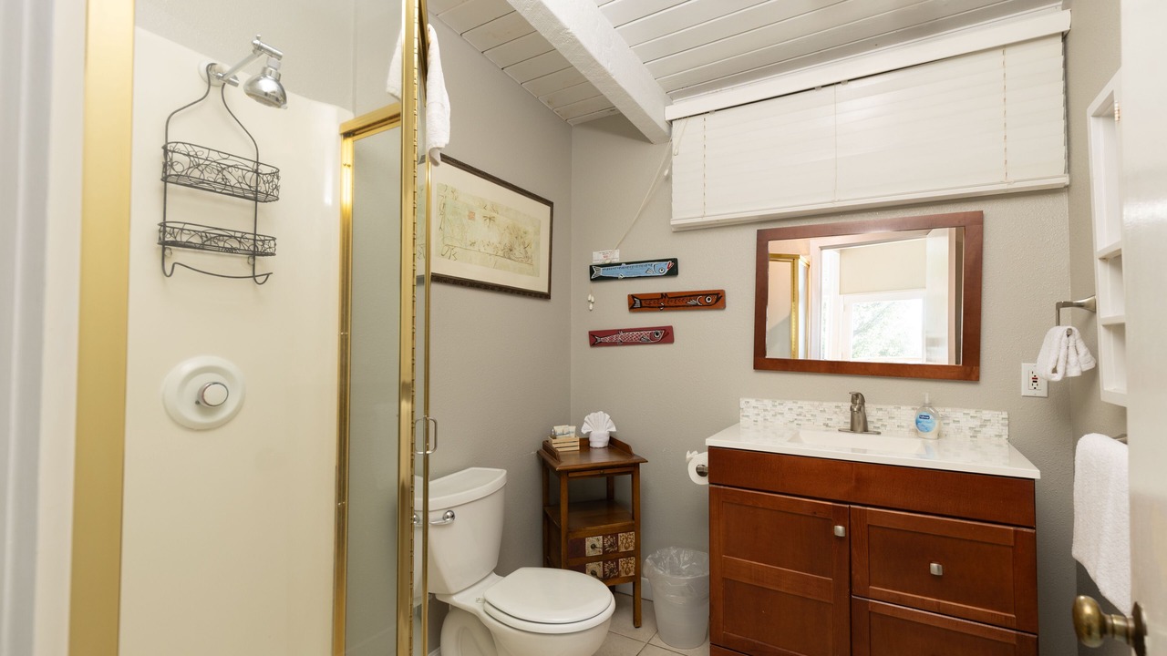 Photo of Bathroom in Lincoln City