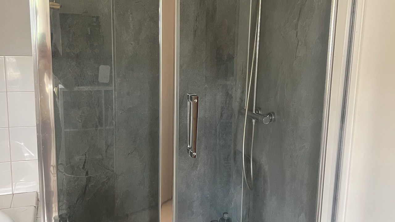 Photo of Bathroom in Remiremont