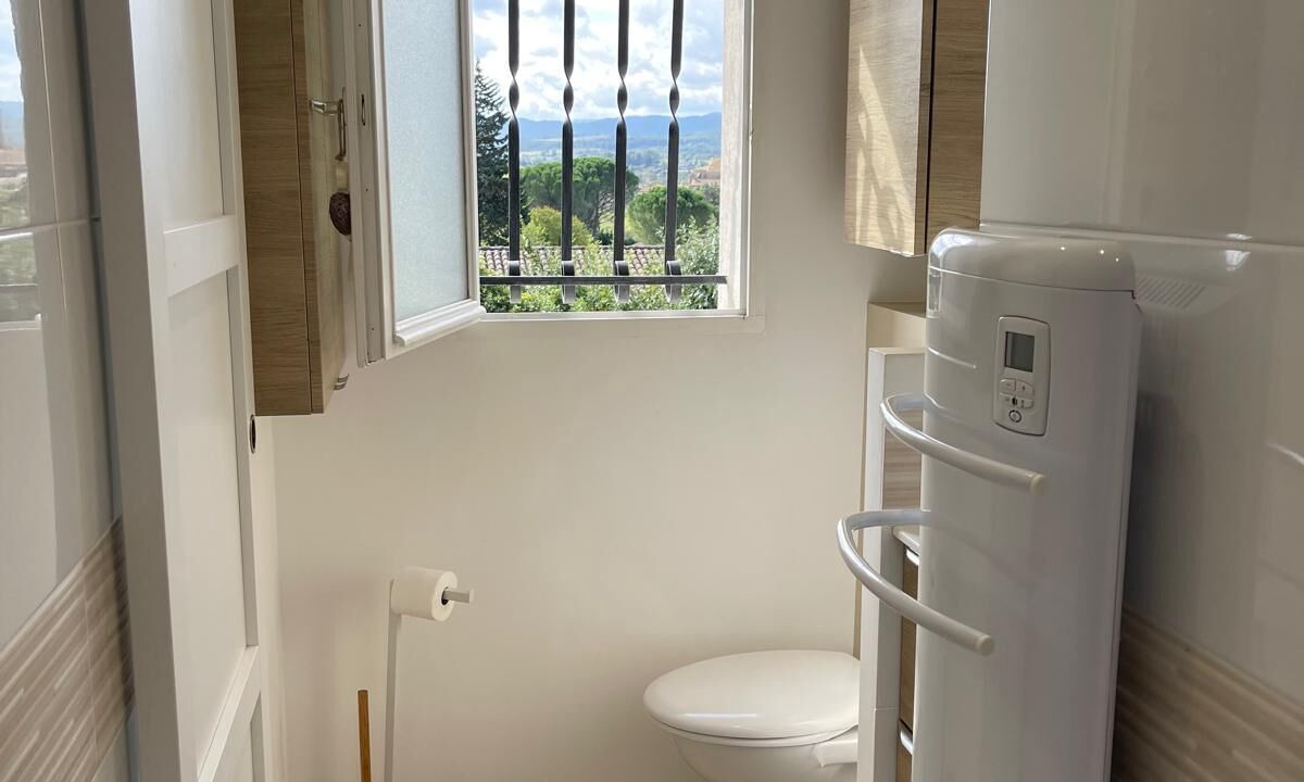 Photo of Bathroom in Trebes