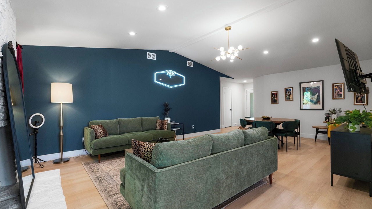 Photo of Livingroom in Austin