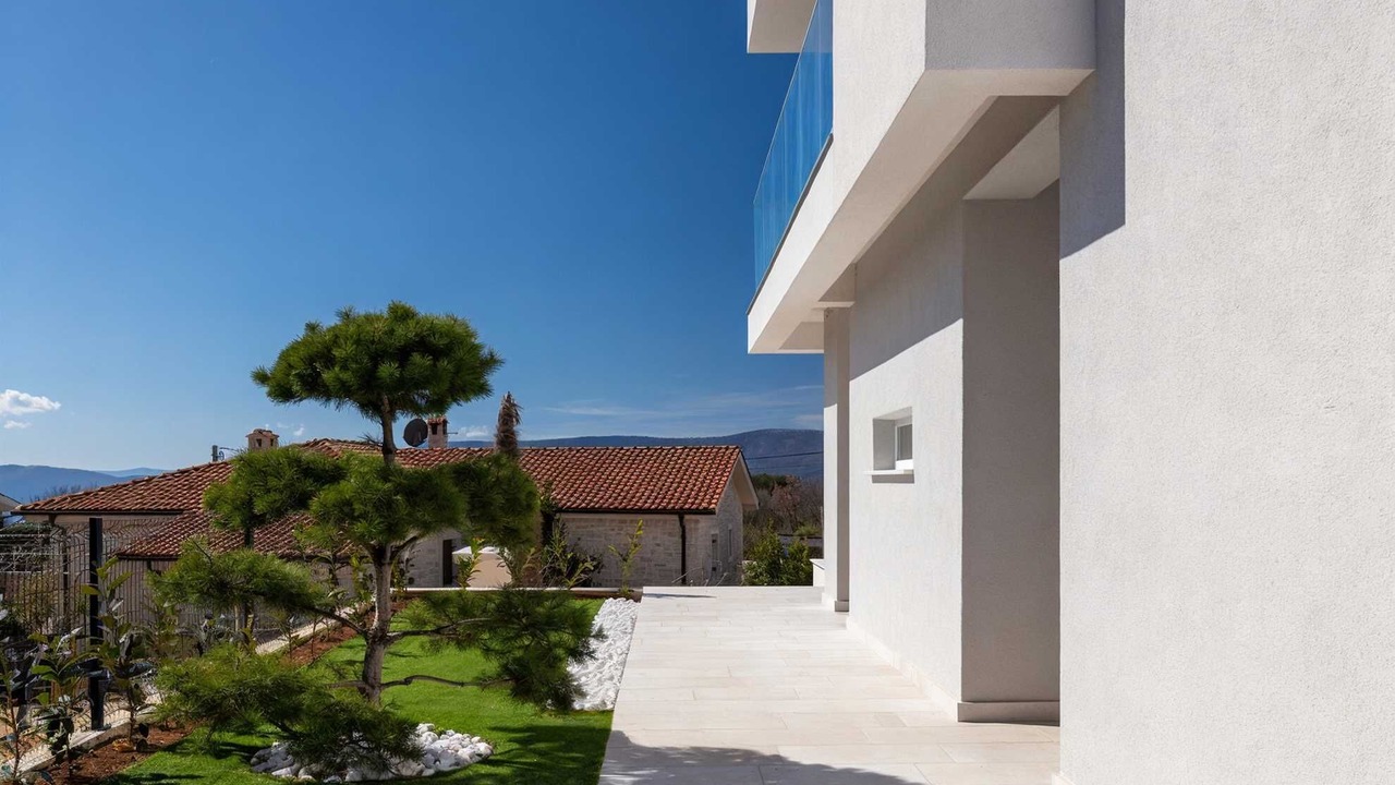 Photo of Outdoor in Linardici
