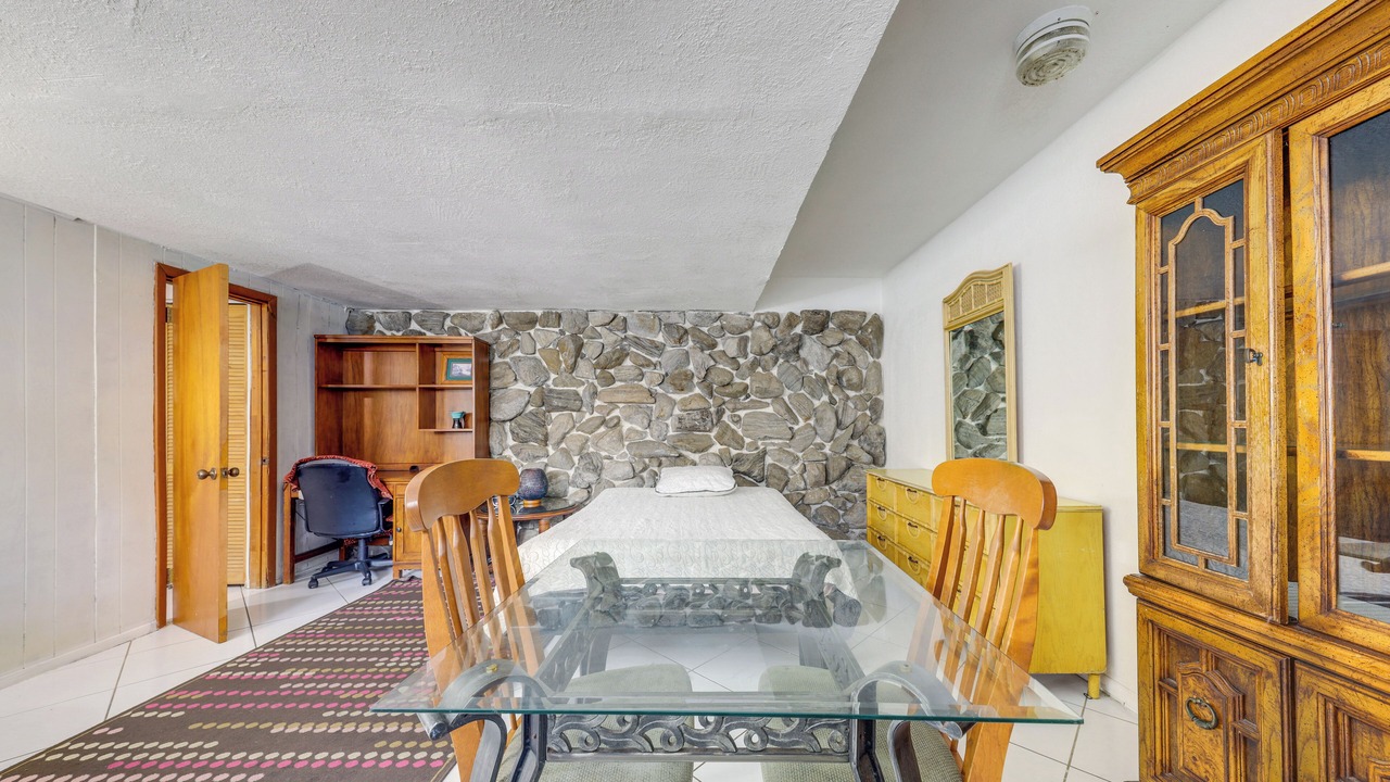 Photo of Bedroom in Miramar