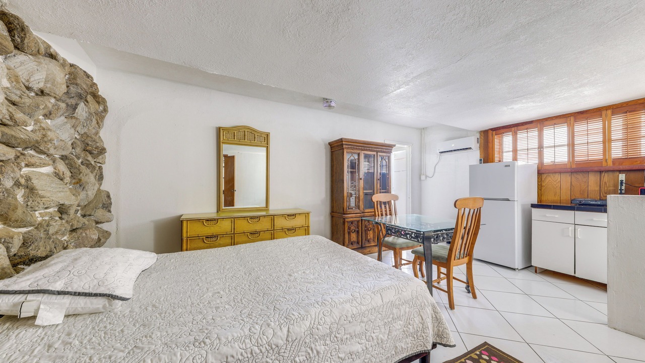 Photo of Bedroom in Miramar