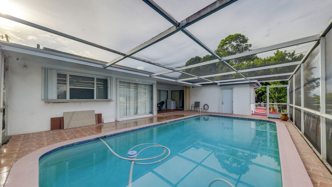 Photo of Outdoor in Miramar