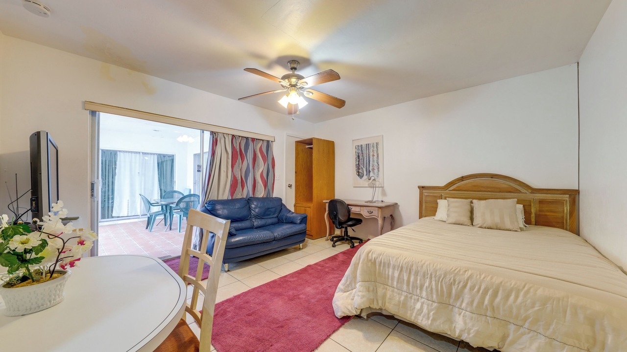 Photo of Bedroom in Miramar