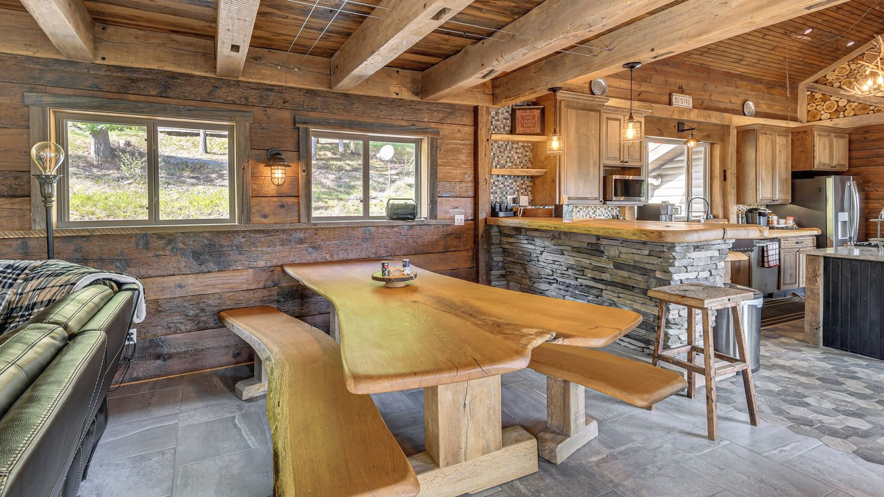 Photo of Others in Cameron