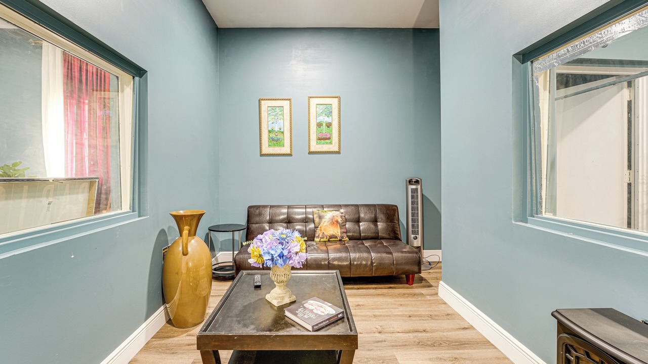 Photo of Others in Keystone