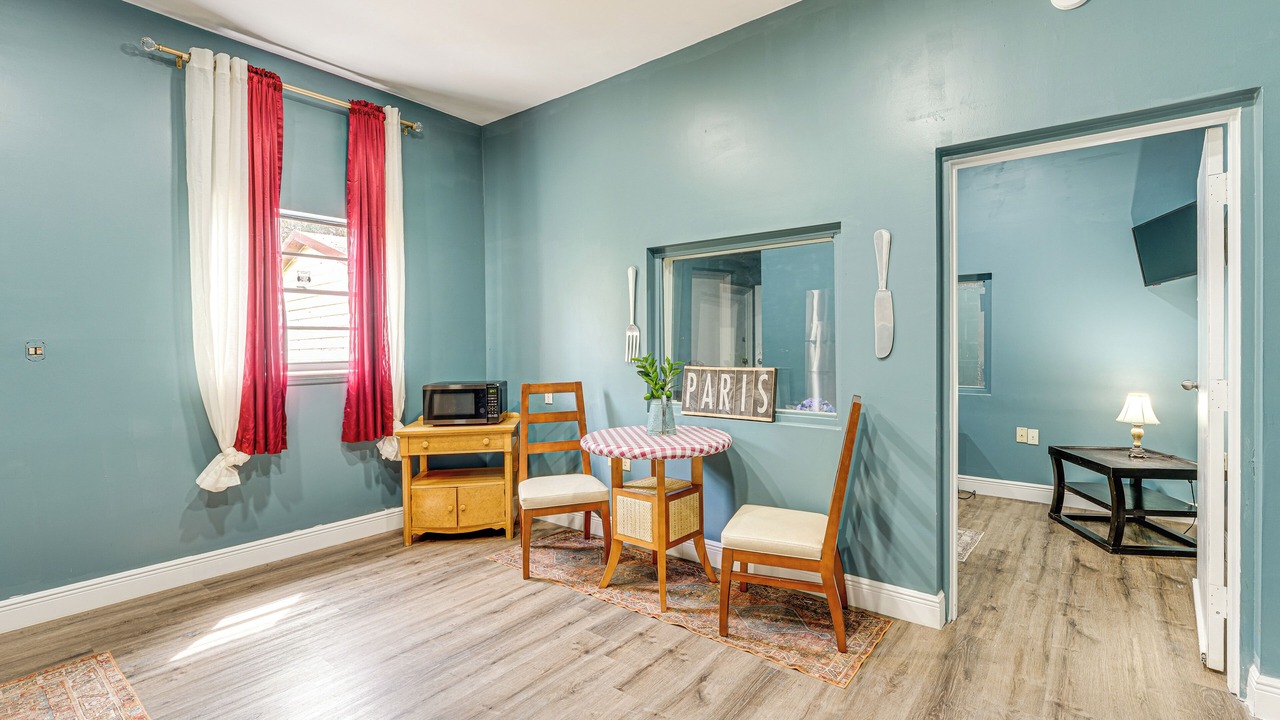 Photo of Others in Keystone