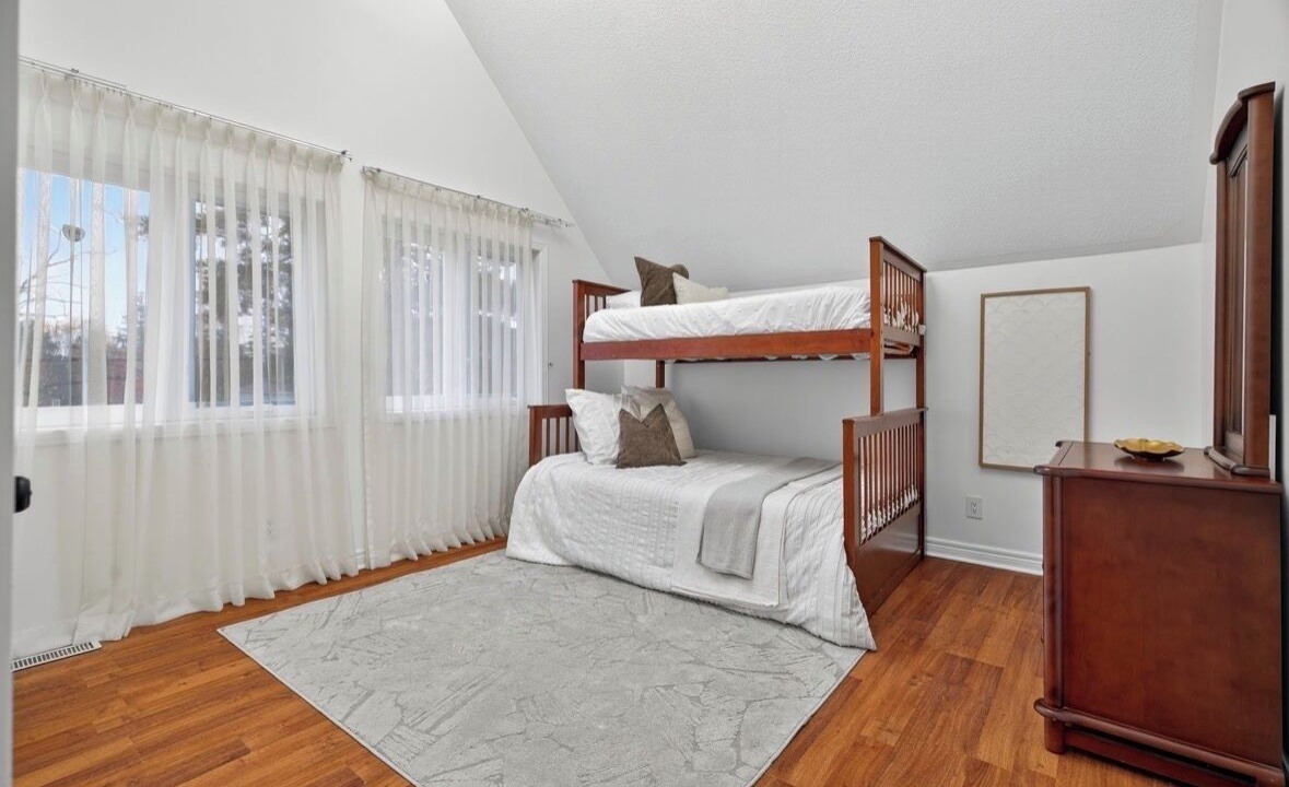 Photo of Bedroom in Richmond Hill