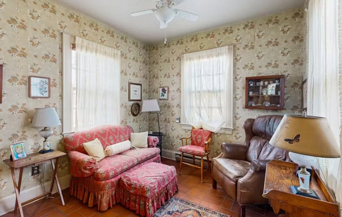 Photo of Livingroom in Salisbury