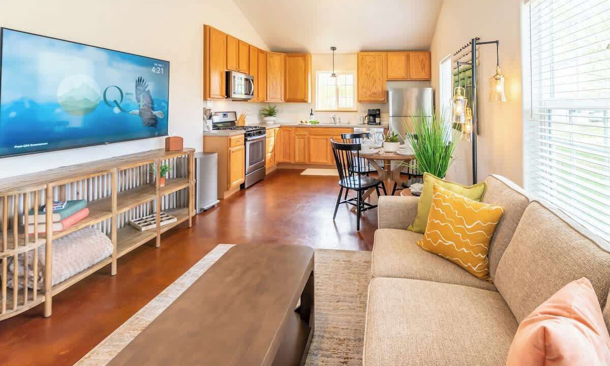Photo of Livingroom in Palmer