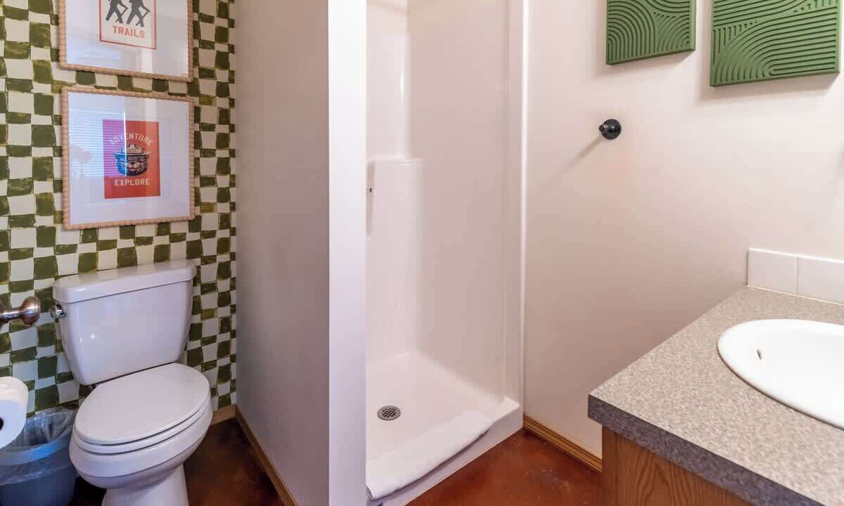 Photo of Bathroom in Palmer