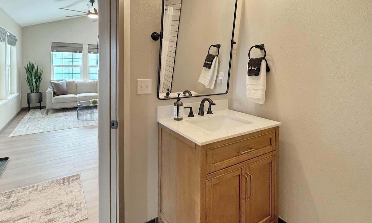 Photo of Bathroom in Palmer