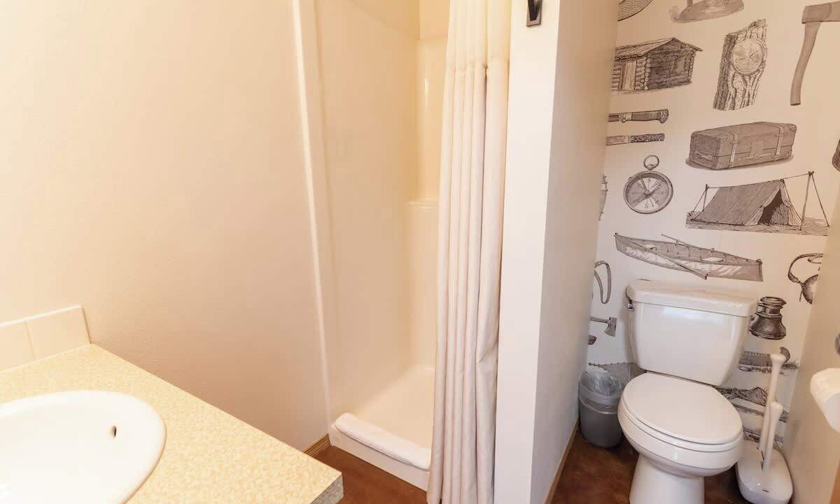 Photo of Bathroom in Palmer