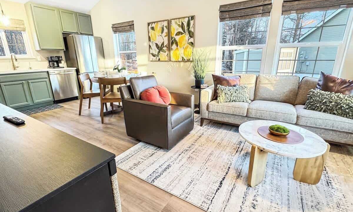 Photo of Livingroom in Palmer