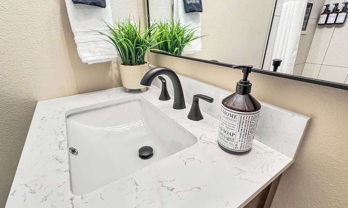 Photo of Bathroom in Palmer