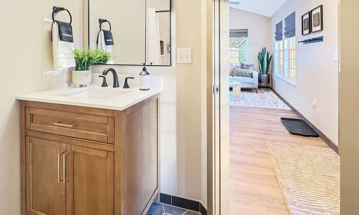Photo of Bathroom in Palmer