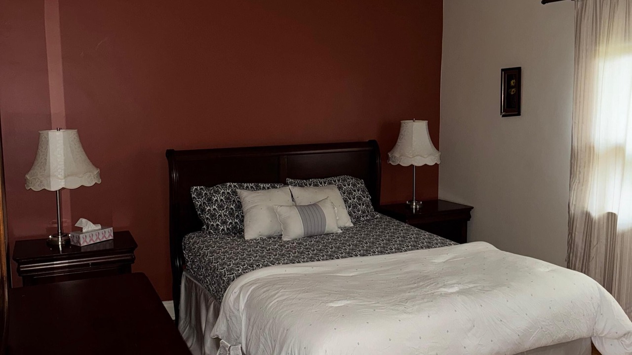 Photo of Bedroom in Gonor Station