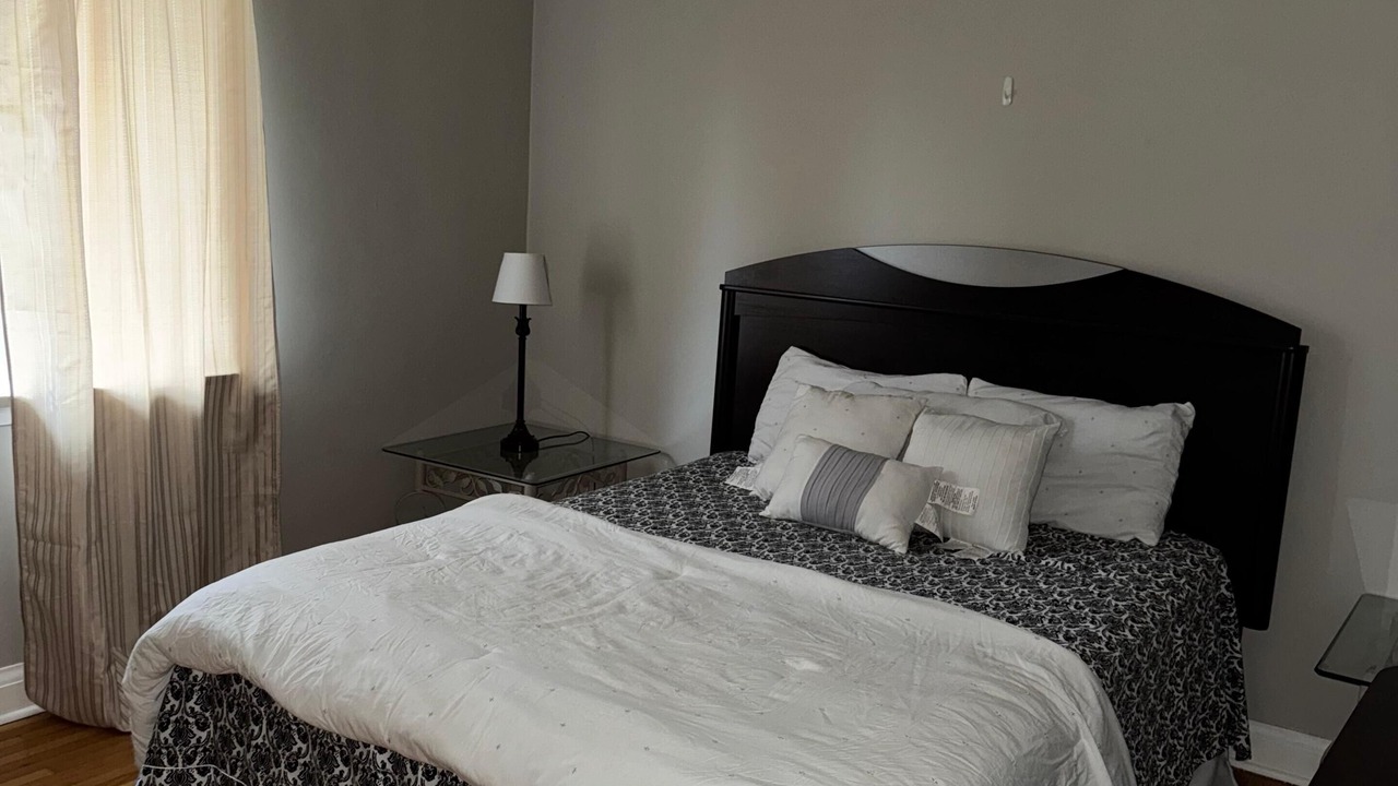 Photo of Bedroom in Gonor Station