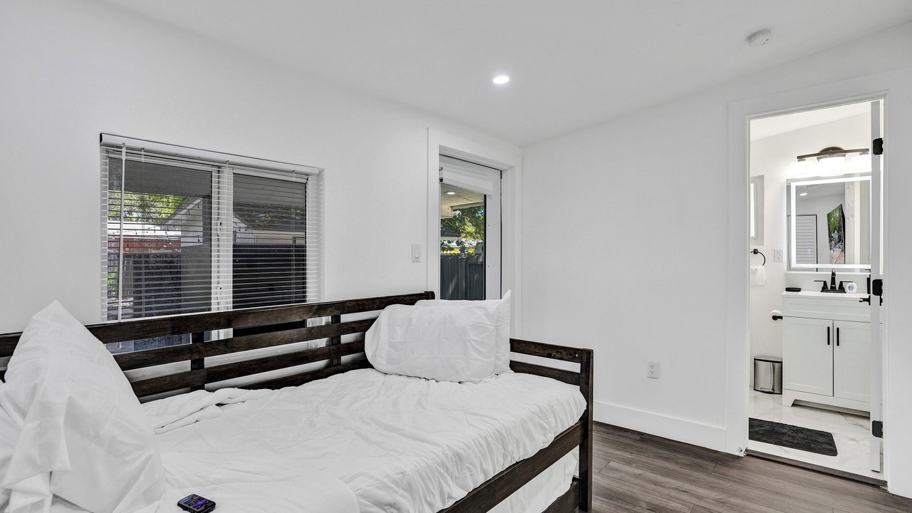 Photo of Bedroom in Liberty City