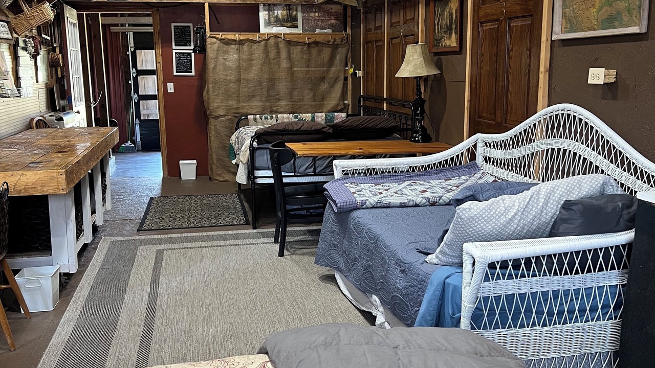 Photo of Bedroom in Rogersville