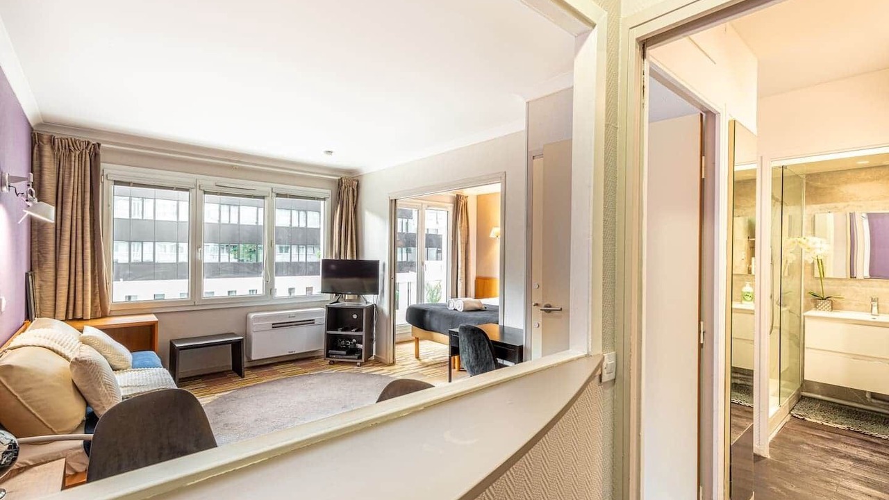 Photo of Bedroom in Issy-les-Moulineaux