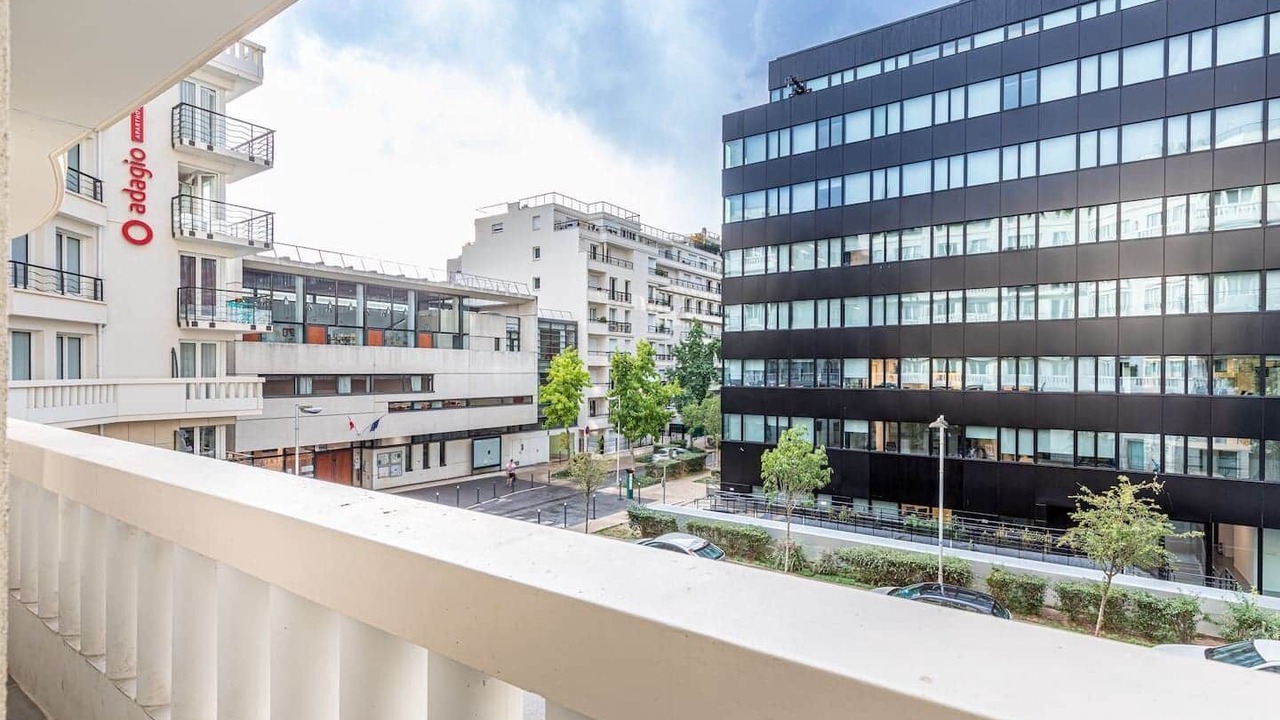 Photo of Others in Issy-les-Moulineaux