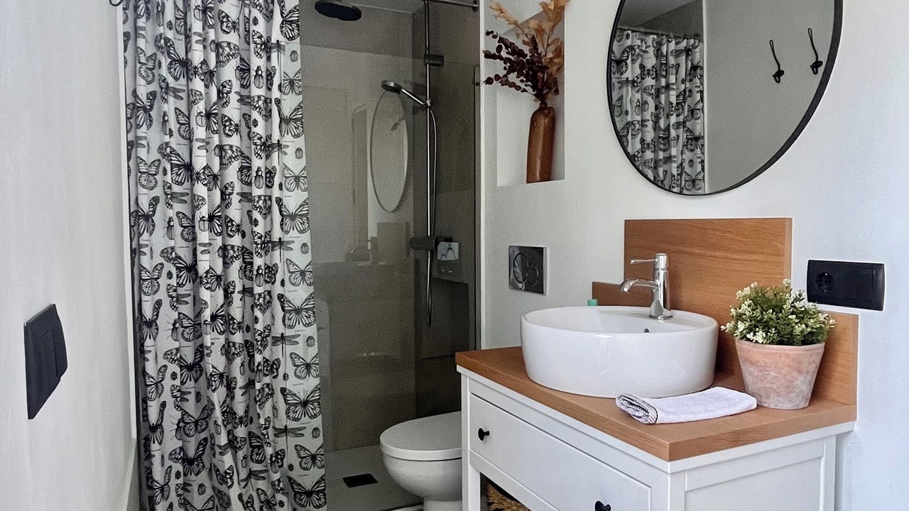 Photo of Bathroom in Las Lomas