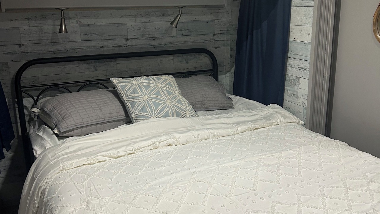 Photo of Bedroom in Flint Creek
