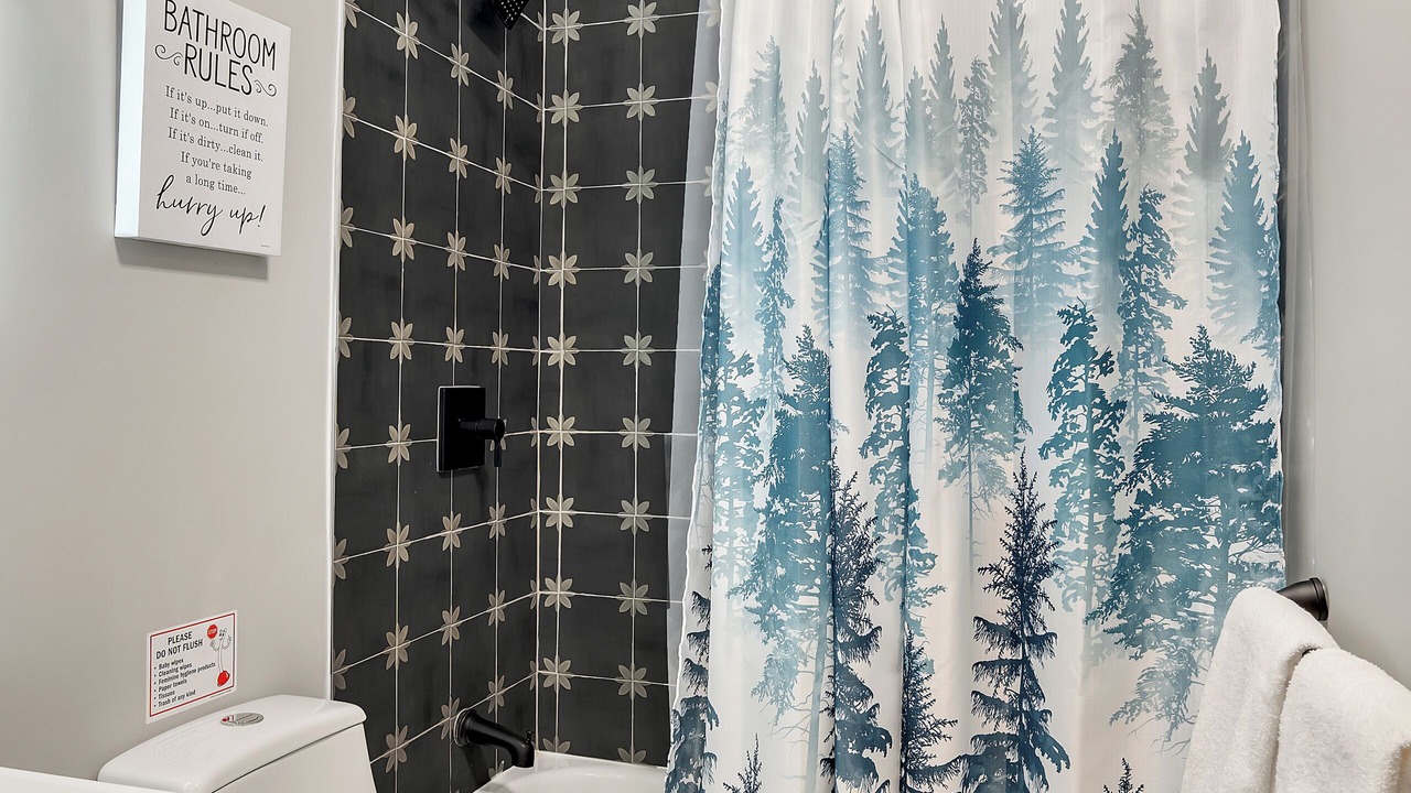 Photo of Bathroom in Hunter