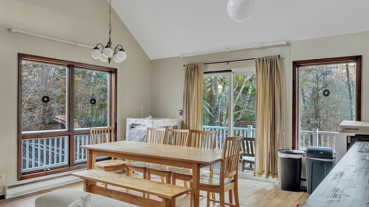 Photo of Others in Hunter