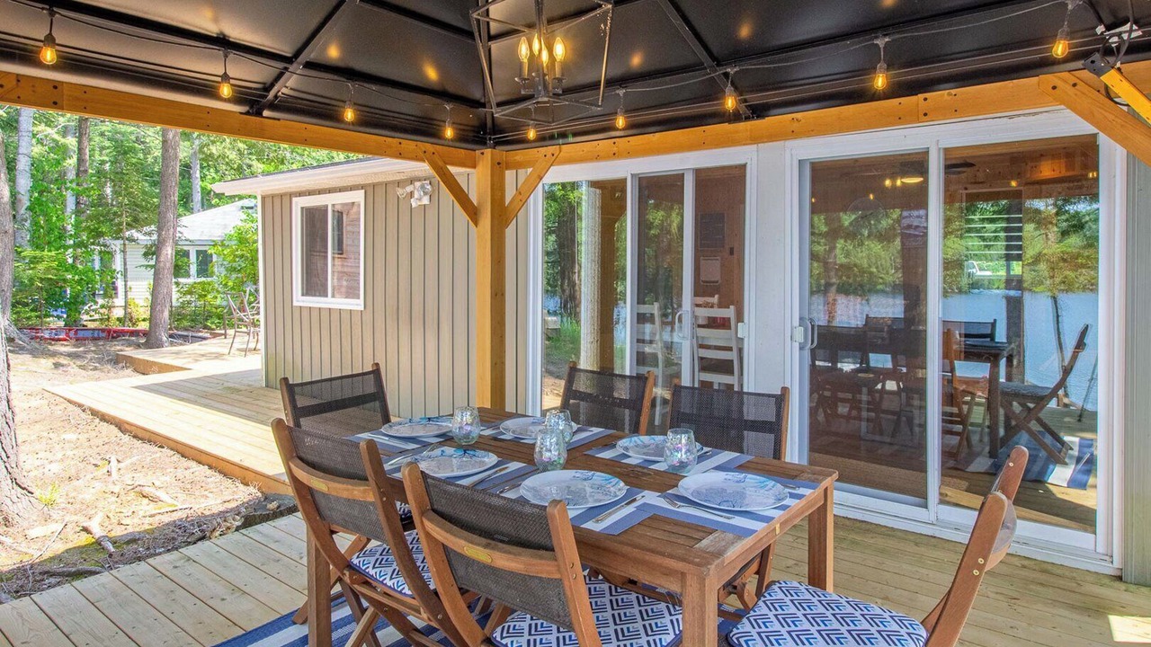 Photo of Outdoor in Tudor and Cashel