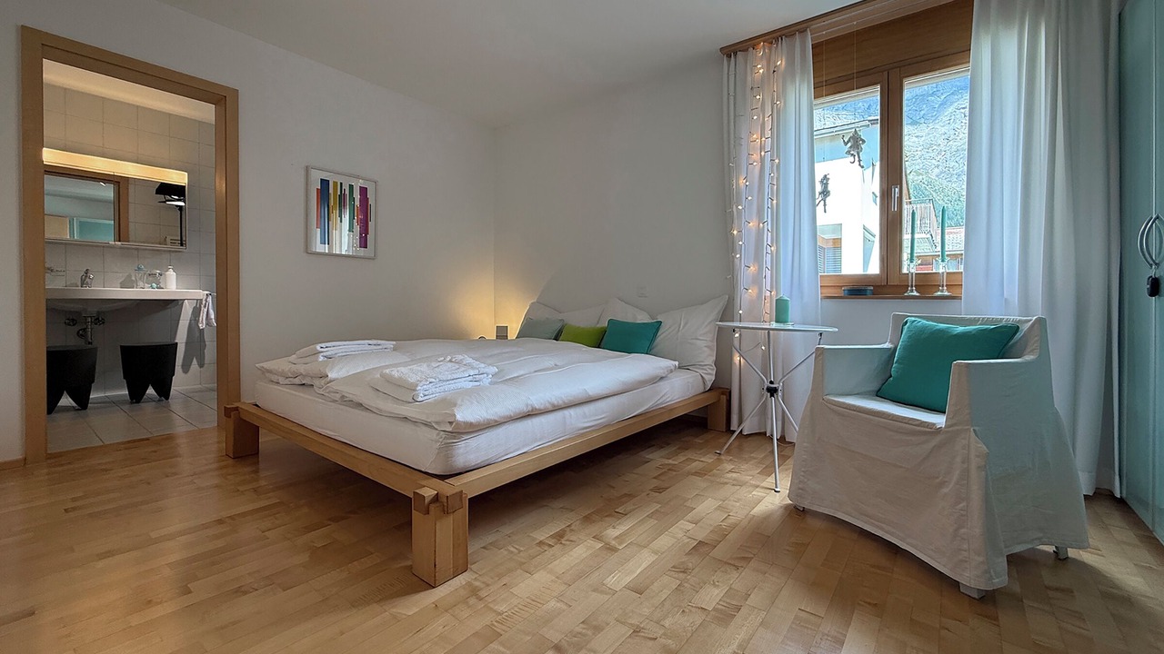 Photo of Bedroom in Flims