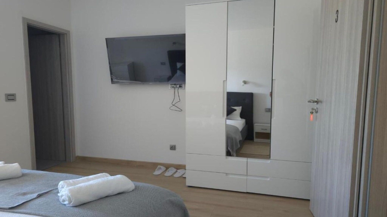 Photo of Others in Cove Parja