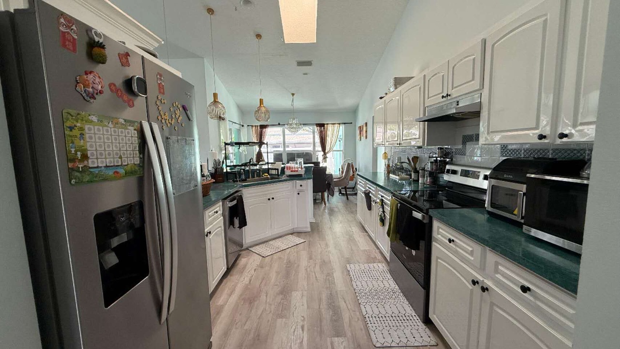 Photo of Kitchen in Venice Gardens