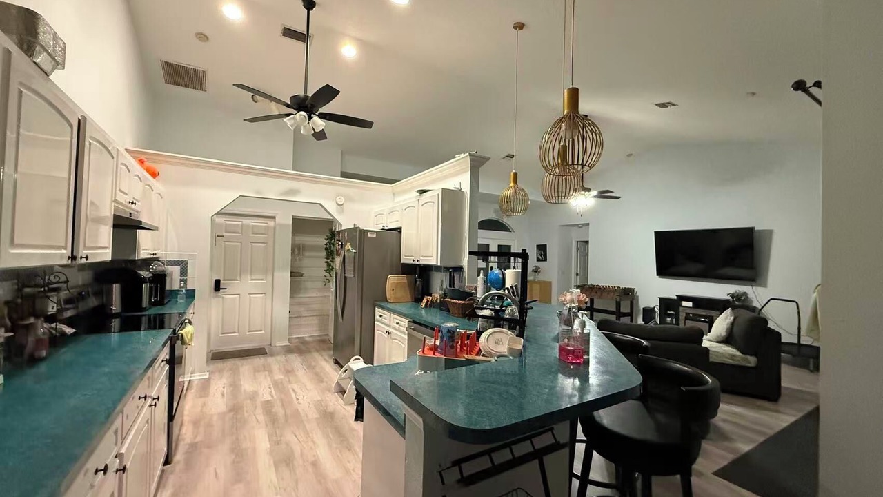 Photo of Kitchen in Venice Gardens