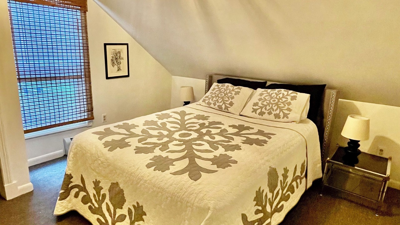 Photo of Bedroom in Proctorsville