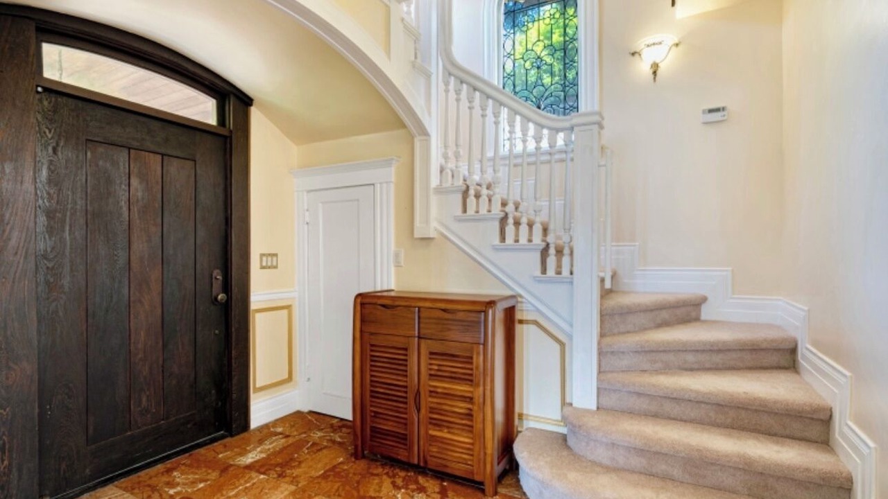 Photo of Others in Capitol Hill