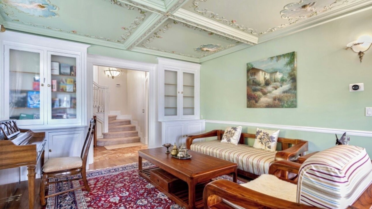 Photo of Livingroom in Capitol Hill