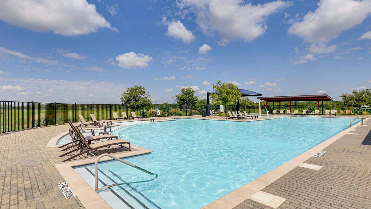 Photo of Outdoor in Aubrey
