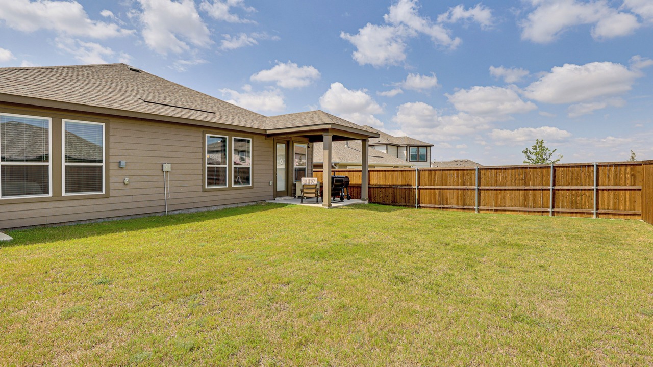 Photo of Outdoor in Aubrey