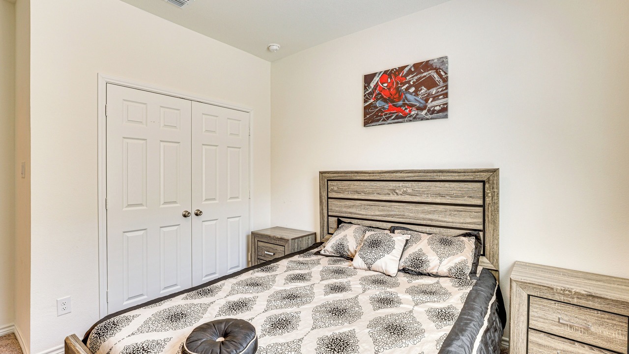 Photo of Bedroom in Aubrey