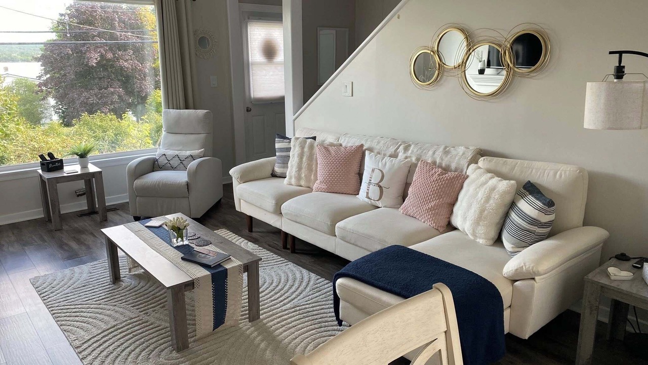 Photo of Livingroom in Lewisporte