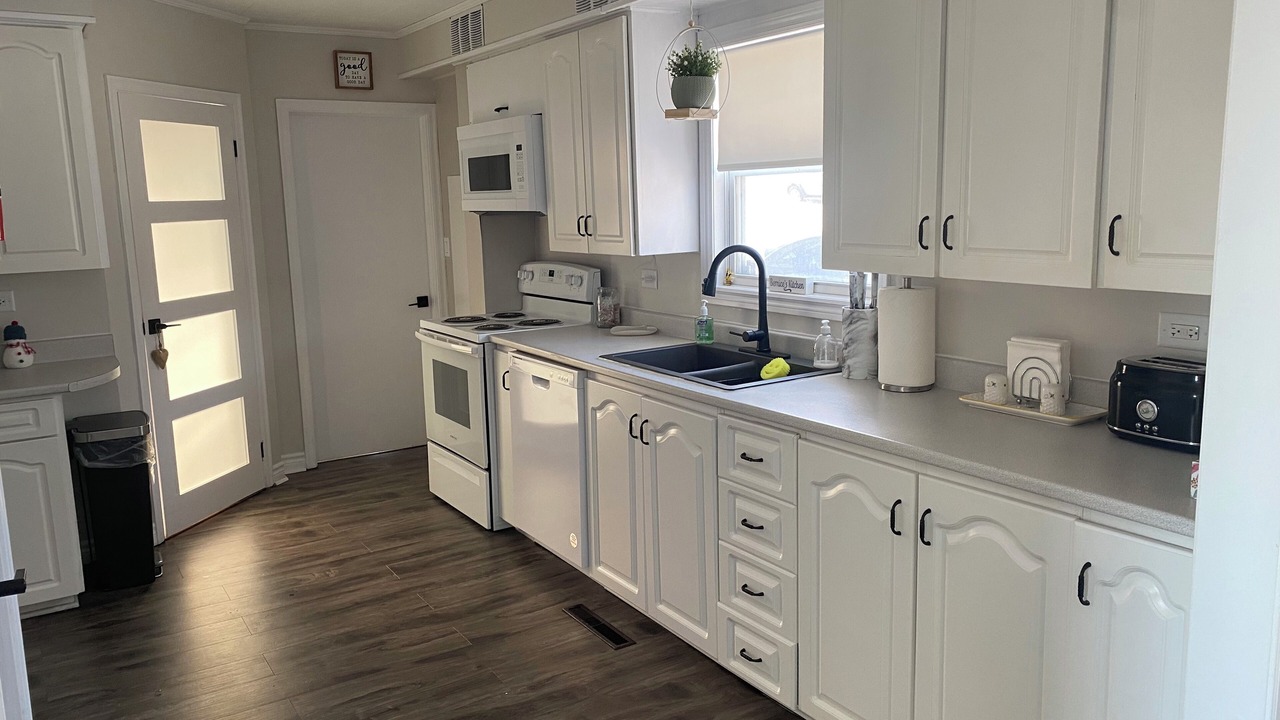 Photo of Kitchen in Lewisporte