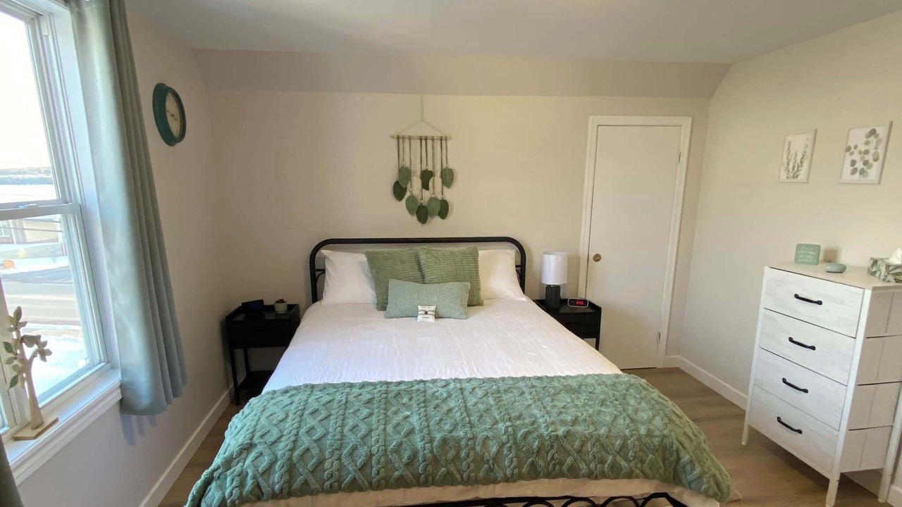 Photo of Bedroom in Lewisporte