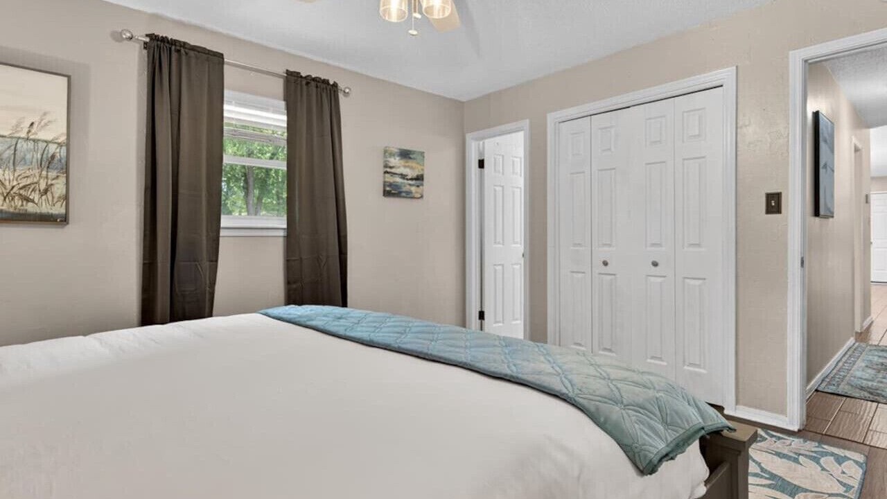 Photo of Bedroom in Bartlesville